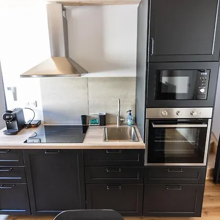 Magnifique Duplex Climatise De 40m² *